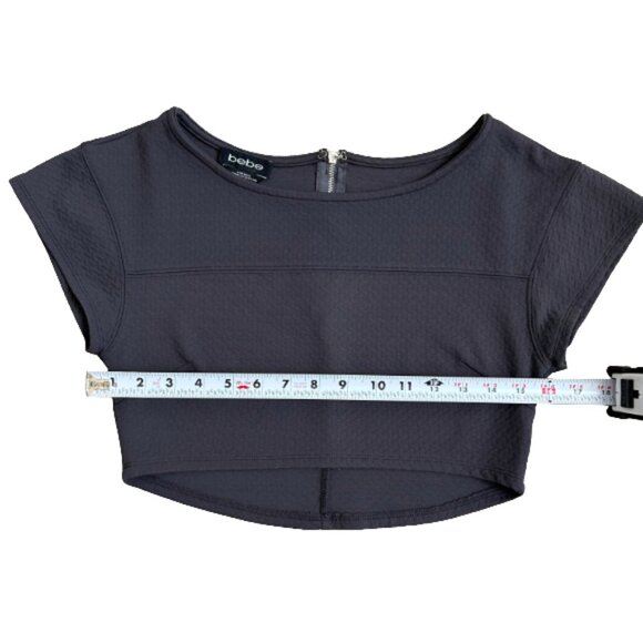 Bebe Charcoal Textured Knit Crop Top Zipper Back Stretch Short Sleeve Size XS - Picture 5 of 6